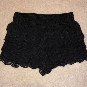 Lace Ruffled Shorts